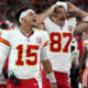 Patrick Mahomes and Travis Kelce attack the Chicago Bears in front of the crowd and Brittany applauds them: The Bears looked back in sadness