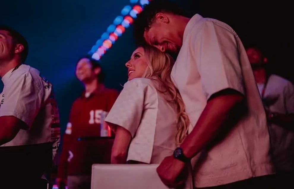 Social media buzzed with glimpses of the fun-filled event. Videos showed Kelce and Mahomes in high spirits throughout the night. They joined the event's hilarious hosts