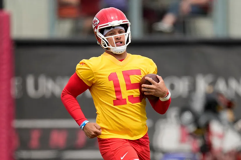 WATCH: Patrick Mahomes unveils new type of pass that could have NFL defenses worrying even more than usual