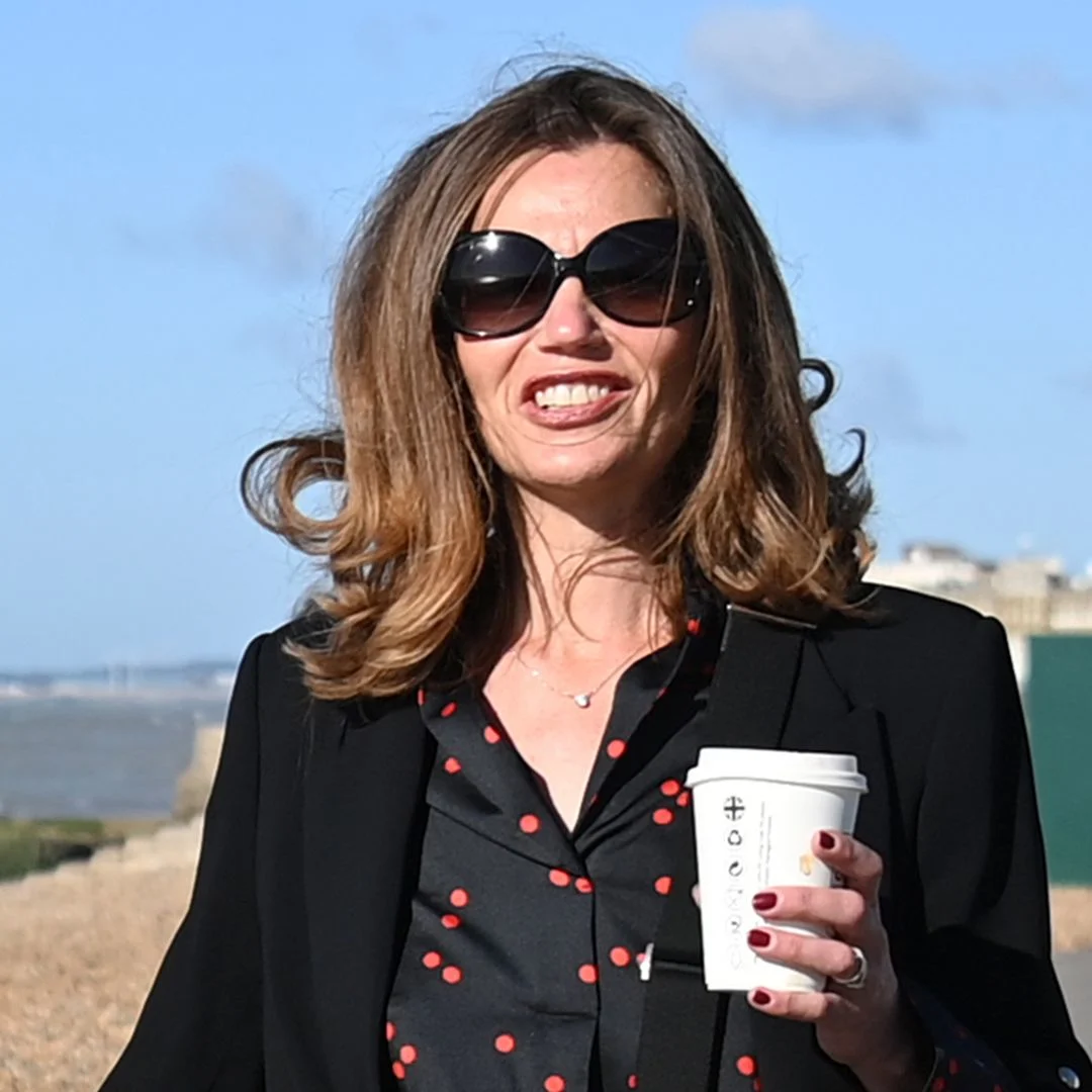 LIVE: Downing Street's new first lady blooms in her new role: Keir Starmer's wife 'Lady Vic' leaves her husband to it on his first day as she puts on a VERY chic display at the horse racing - after vowing to 'lead her own life' in No10