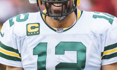 The NFL world was thrown into shock on Tuesday following unconfirmed reports claiming that Pittsburgh Steelers quarterback Aaron Rodgers had passed away at the age of 42. Social media erupted within minutes as fans, teammates, and analysts struggled to process the sudden and tragic claims. As of the time of this report, no official statement has been released by the Pittsburgh Steelers organization or Rodgers’ representatives. Authorities and league officials are urging the public to await verified information amid widespread speculation online. Rodgers, one of the most influential quarterbacks of his generation, has enjoyed a storied career marked by record-breaking performances, leadership on and off the field, and a lasting impact on the game of football. More details are expected as the situation develops.